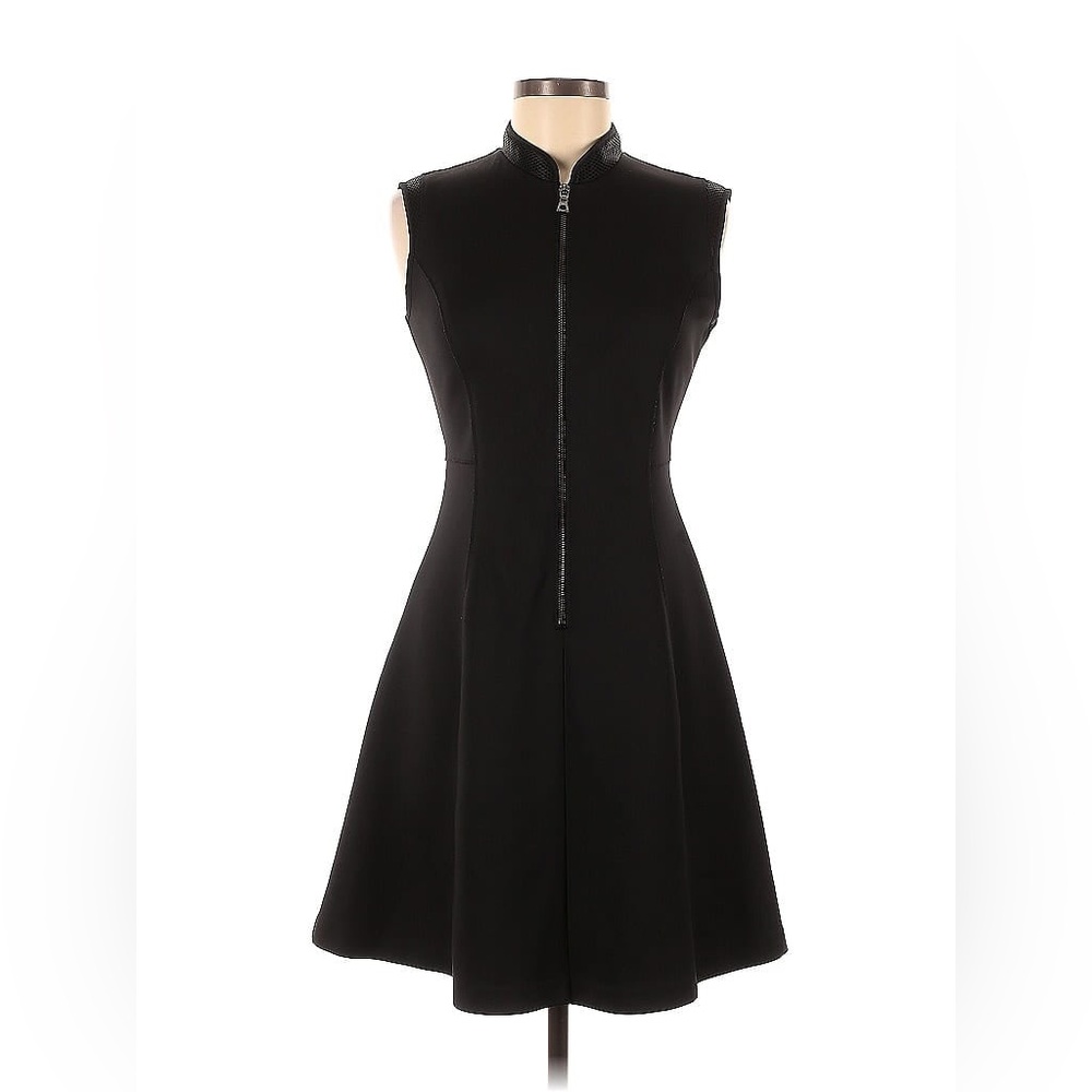 Elie Tahari Black Sleeveless Sheath Dress